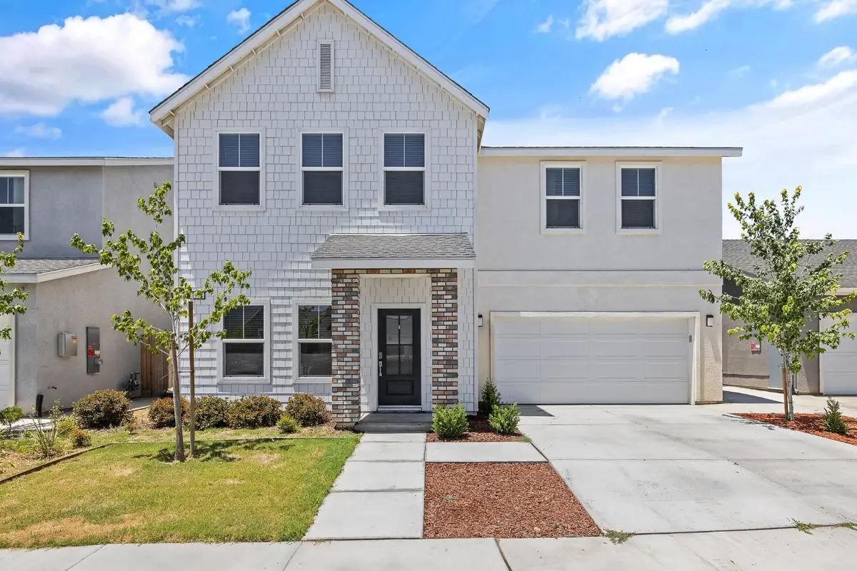 1754 N Aster Lake Road, Hanford, CA 93230 - Image #1