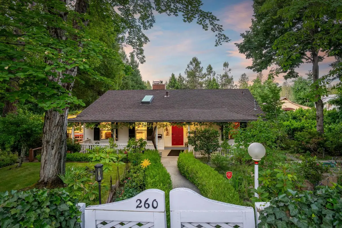 260 Boulder St, Nevada City, CA 95959 - Image #1