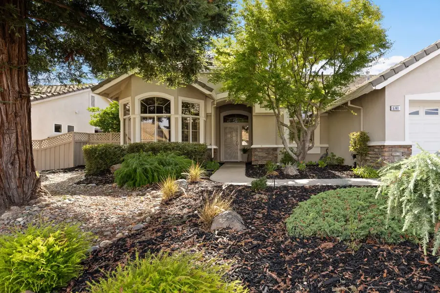 5741 Sandlewood Way, Roseville, CA 95747 - Image #2