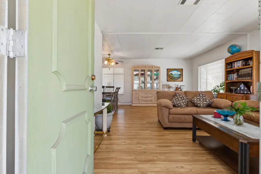 3932 Surfside Drive, Modesto, CA 95355 - Image #3