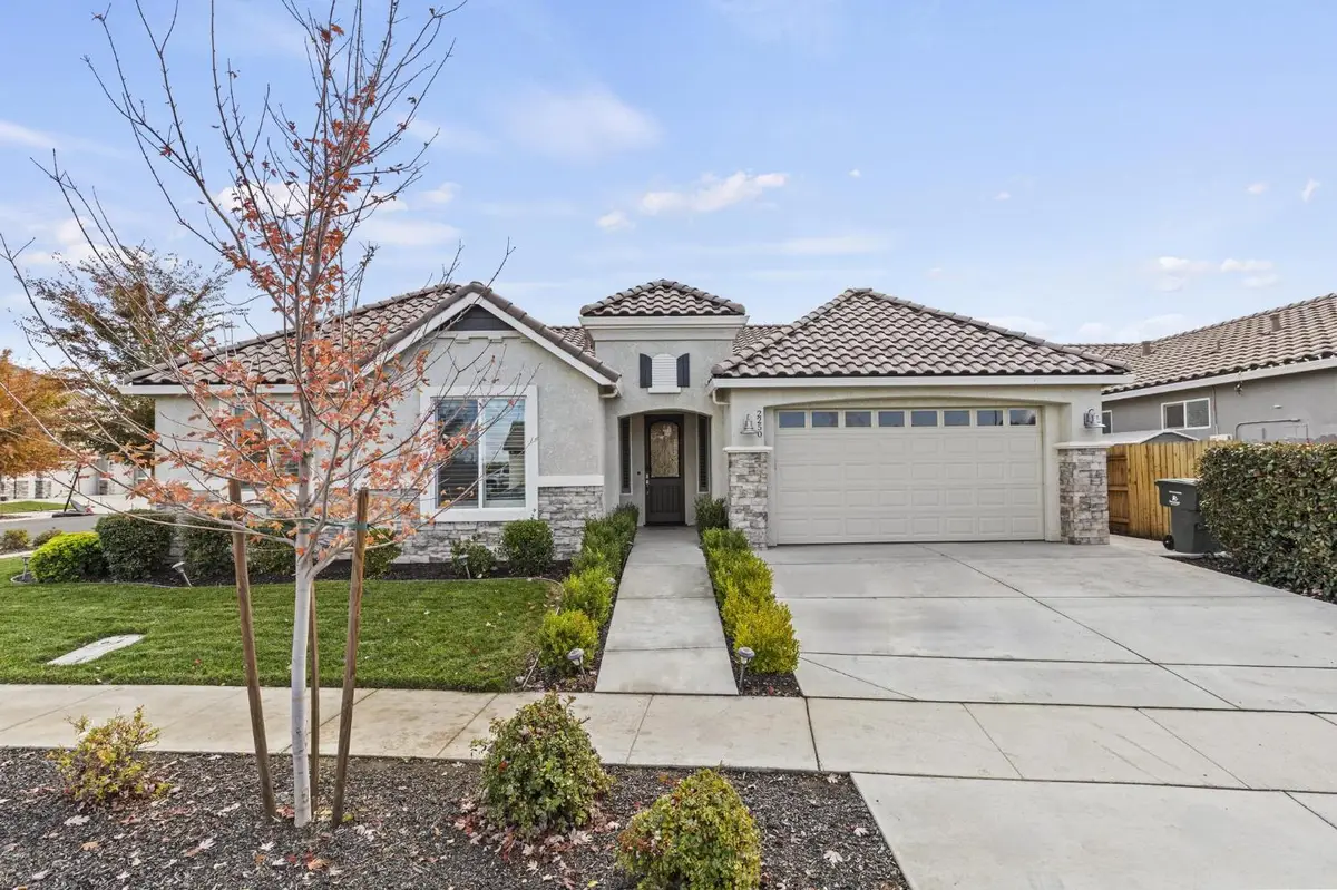 2250 Mia Loop, Yuba City, CA 95993 - Image #1