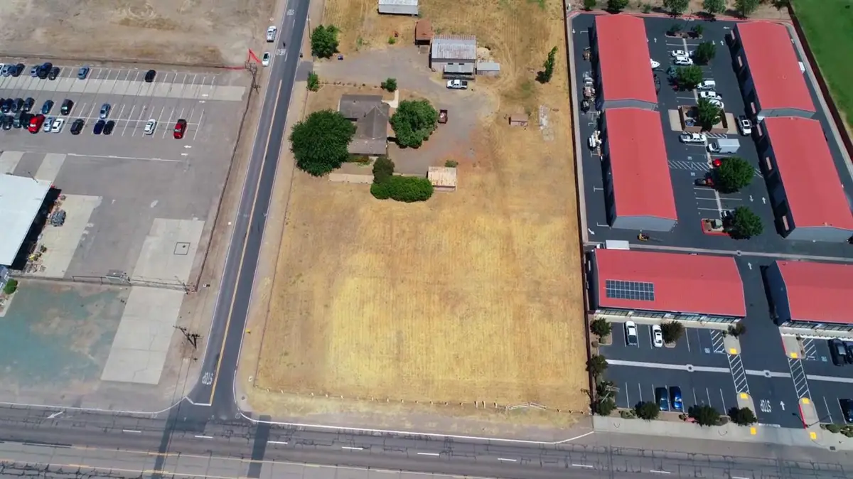 140 Swanson Road, Manteca, CA 95337 - #1