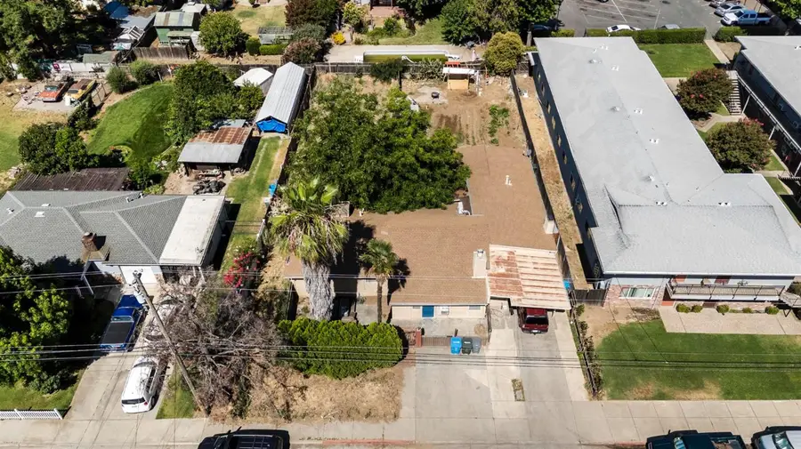 386 N Barrett Road, Yuba City, CA 95991 - Image #2