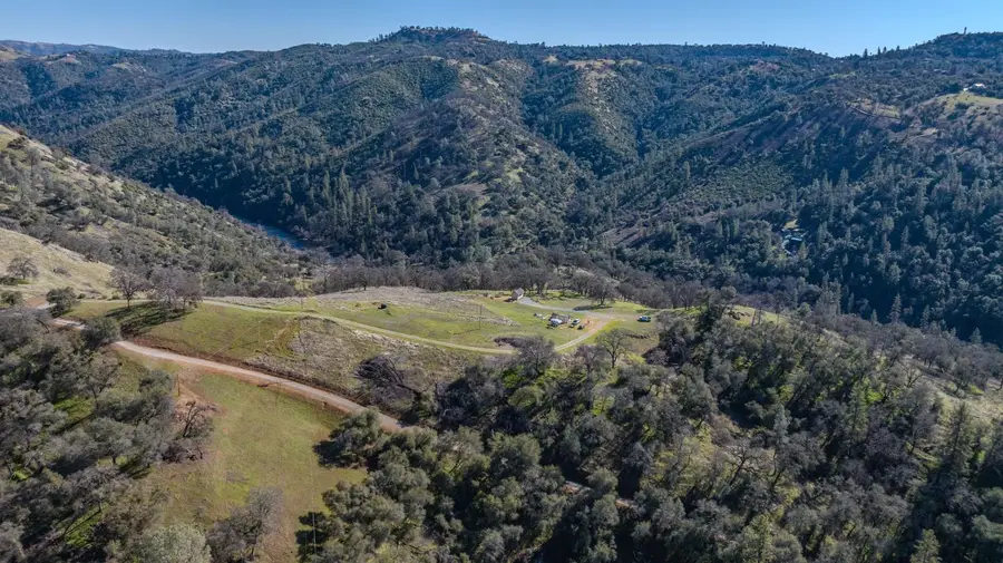 7606 S 49 Highway, Jackson, CA 95642 - Image #2