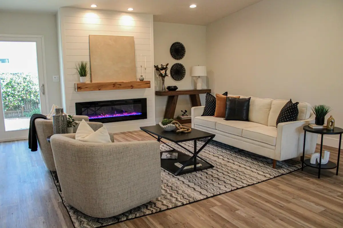 2025 W Vine Street, Lodi, CA 95242 - Image #1