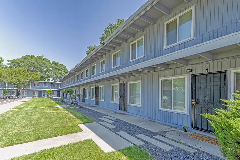 810 W 1st Avenue, Chico, CA 95926 - Image #3