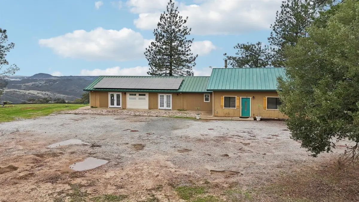 20750 Canyon View Dr, Jackson, CA 95642 - Image #1