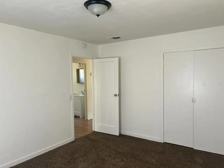 727 S Sinclair Avenue, Stockton, CA 95215 - Image #2