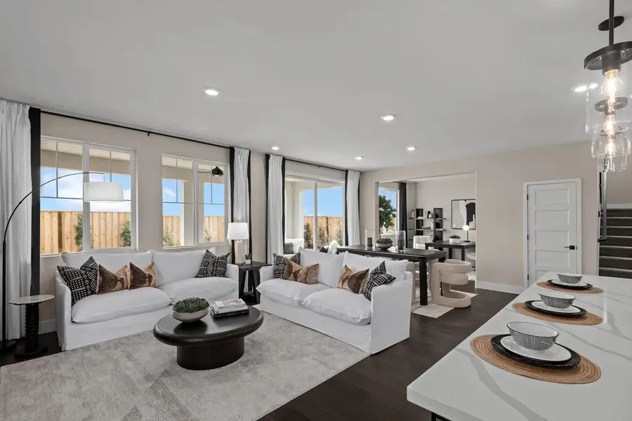 8473 Kissa Circle Circle, Elk Grove, CA 95757 - Image #3