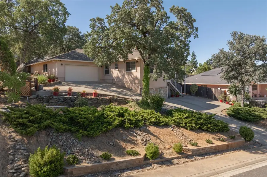 431 Live Oak Dr, Angels, CA 05222 - Image #2