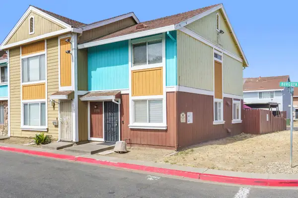 7570 Burgoyne Lane, Sacramento, CA 95823