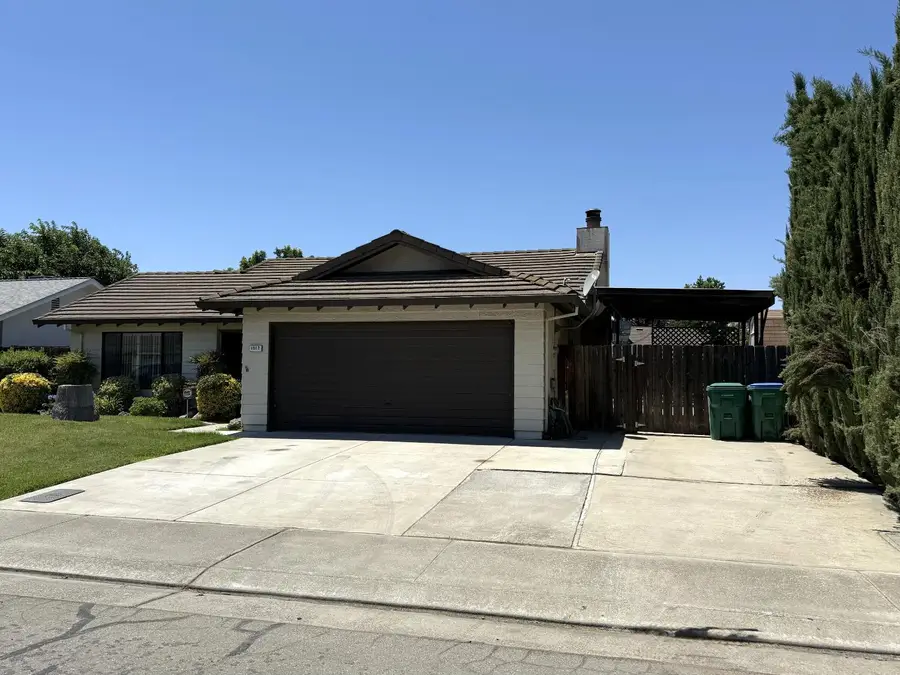 1517 Burgundy, Lodi, CA 95242 - Image #2