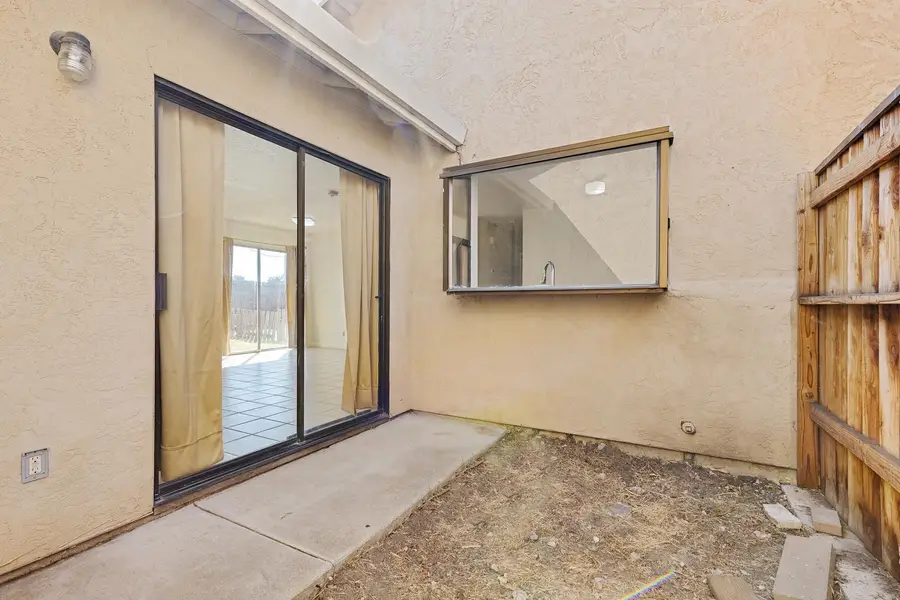 8916 Fox Creek Drive, Stockton, CA 95210 - Image #3