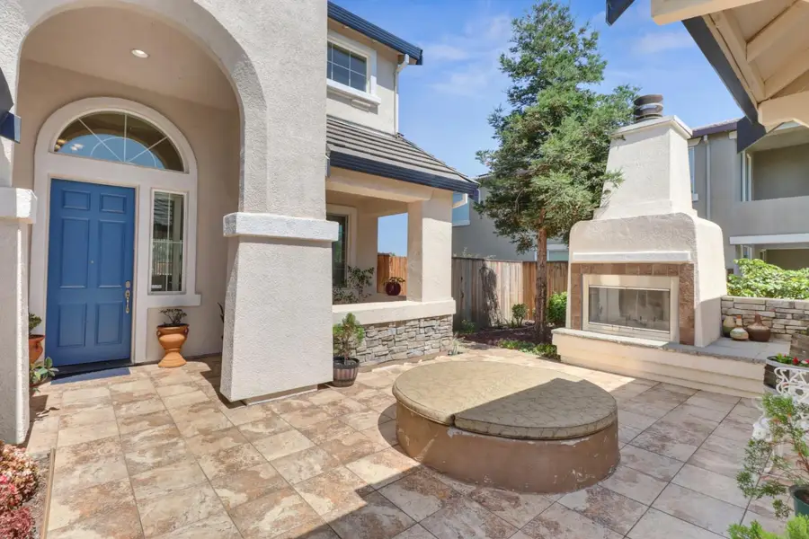 18400 Mandarin Street, Woodland, CA 95695 - Image #2