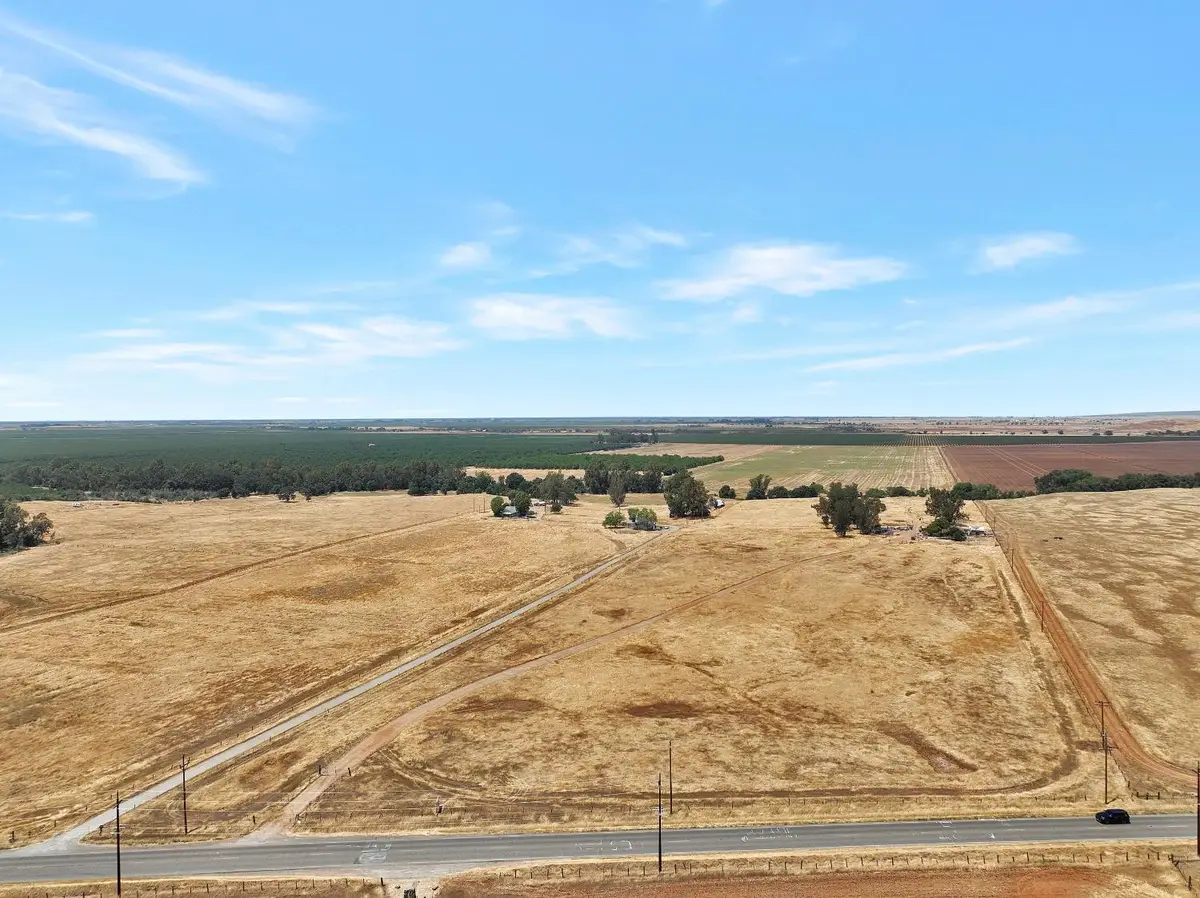 2756 Spenceville Rd, Wheatland, CA 95692 - Image #1