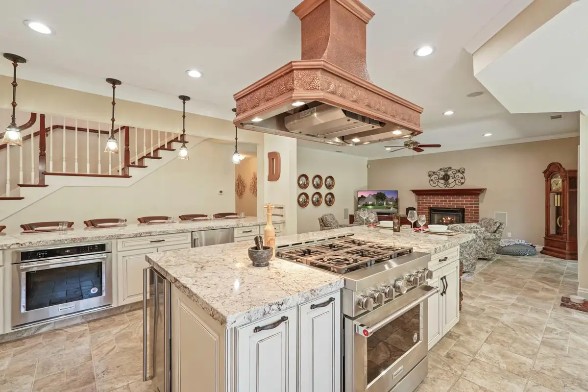 1037 Vienna Drive, Lodi, CA 95242 - Image #1