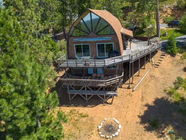 1262 Pebble Beach Way, Arnold, CA 95223