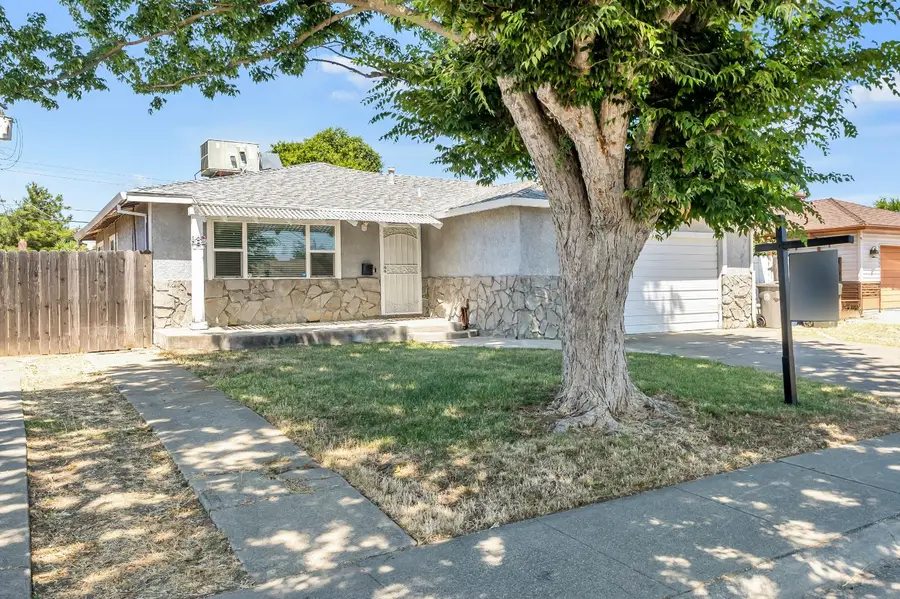 7718 Laurie Way, Sacramento, CA 95832 - Image #2