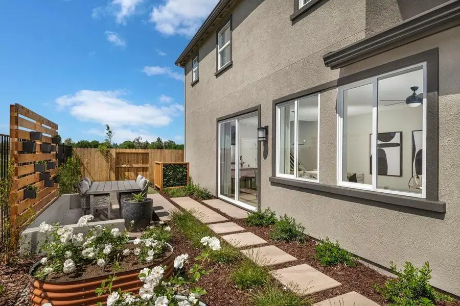 7745 Silver Pond Way, Antelope, CA 95843 - Image #2