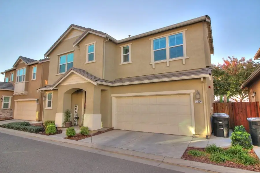 2204 Gallery Drive, Riverbank, CA 95367 - Image #3