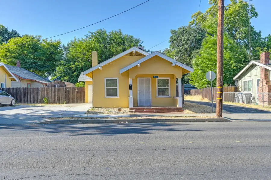 911 Cross Street, Woodland, CA 95695 - Image #2