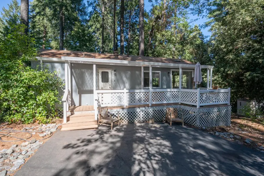 4205 Falcon Lane, Camino, CA 95709 - Image #3