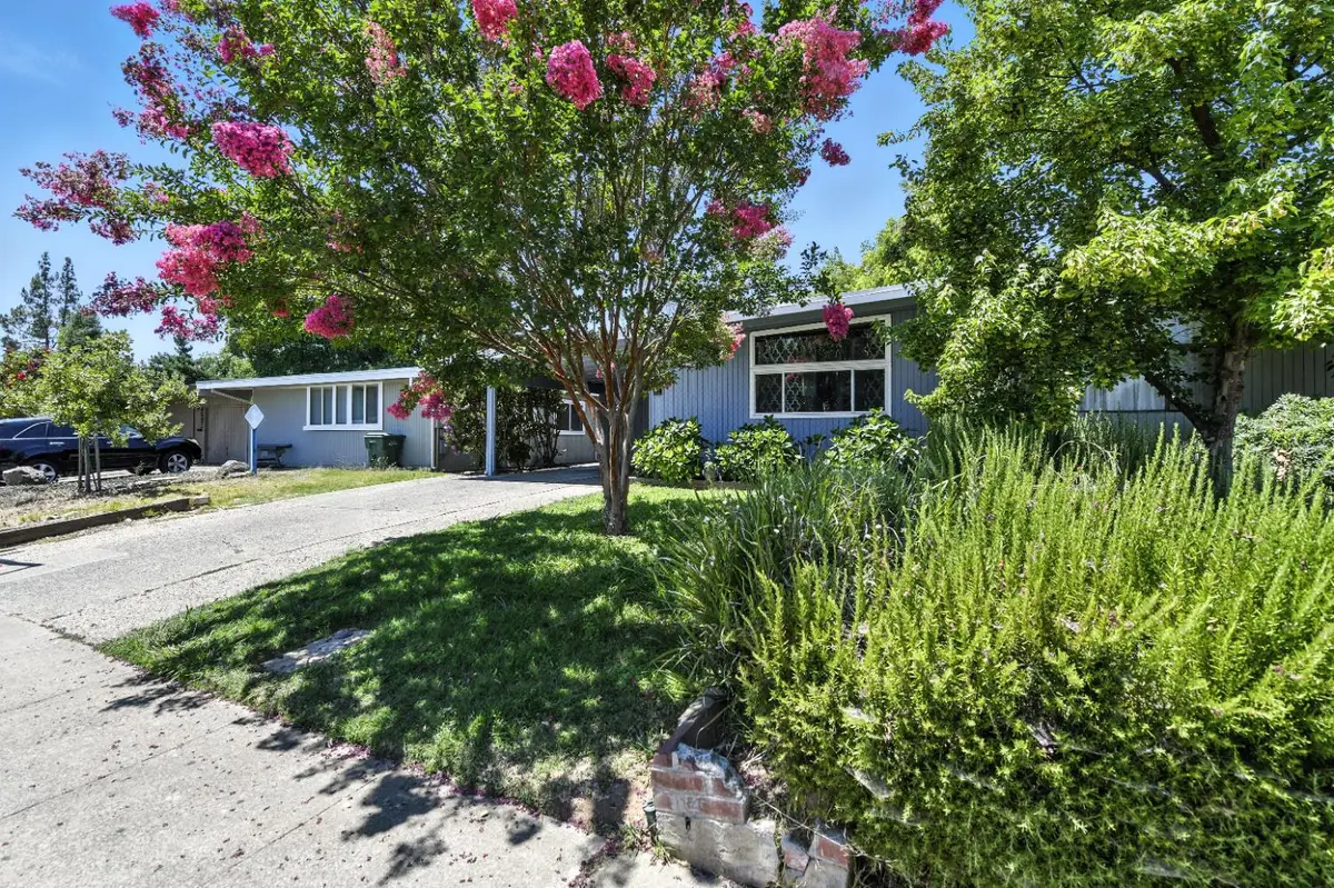 4601 Foster Way, Carmichael, CA 95608 - Image #1