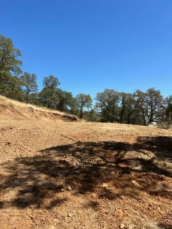 7607 S White Oak Lane, Browns Valley, CA 95918