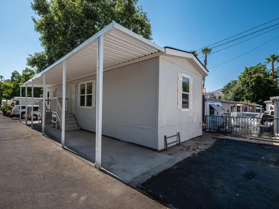 10711 Sherman Grove Avenue #26, Sunland, CA 91040 - Image #3