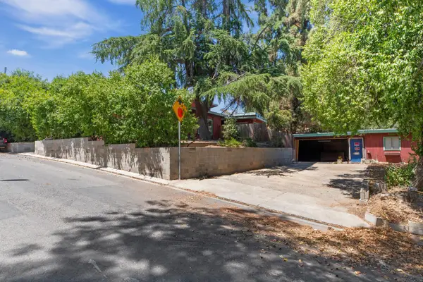 207 Lane Street, Modesto, CA 95354