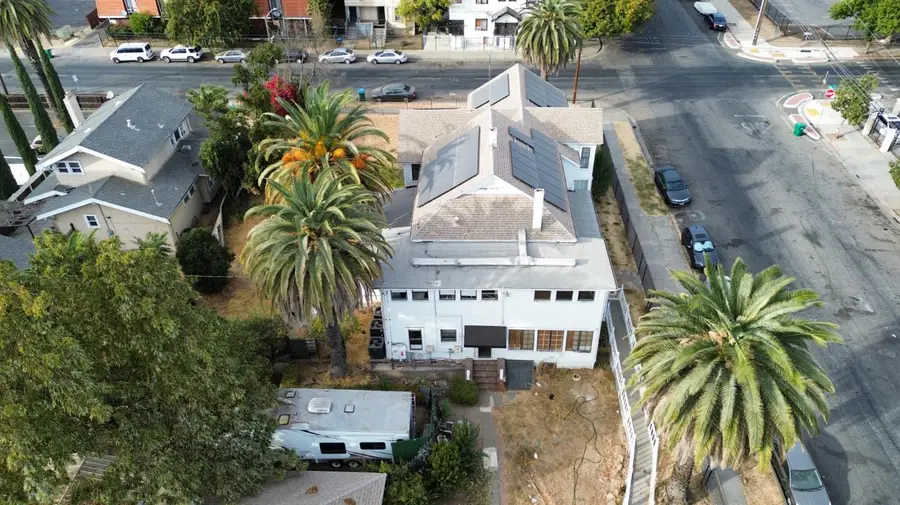 548 E Park Street, Stockton, CA 95202 - Image #3