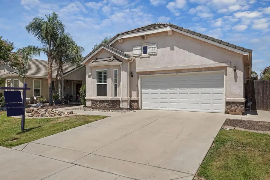 2651 Donner Trail, Riverbank, CA 95367 - #2