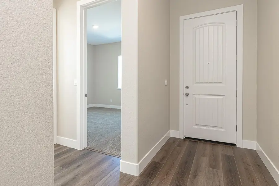 901 Meadowlands Drive, Oakdale, CA 95361 - Image #3