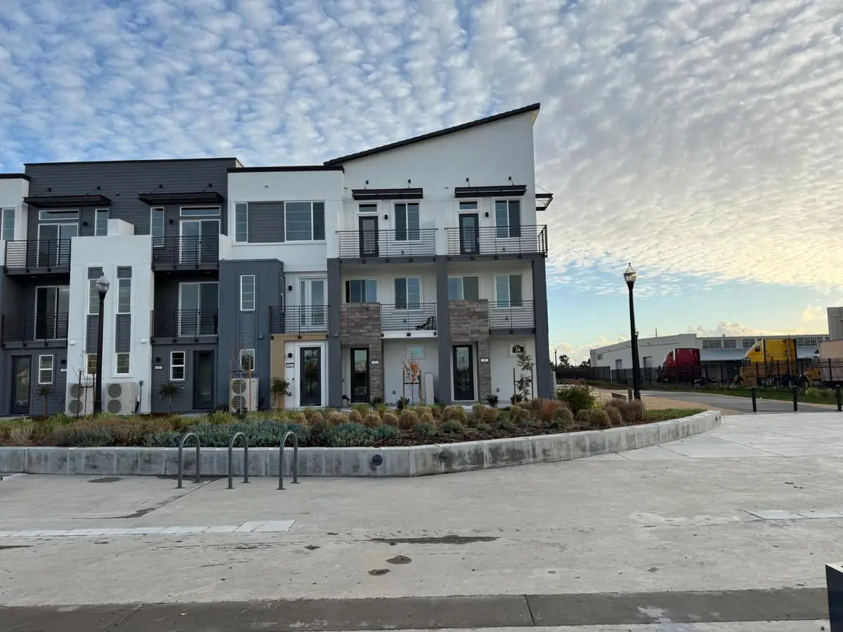 405 Sentinel Drive, Alameda, CA 94501 - Image #1