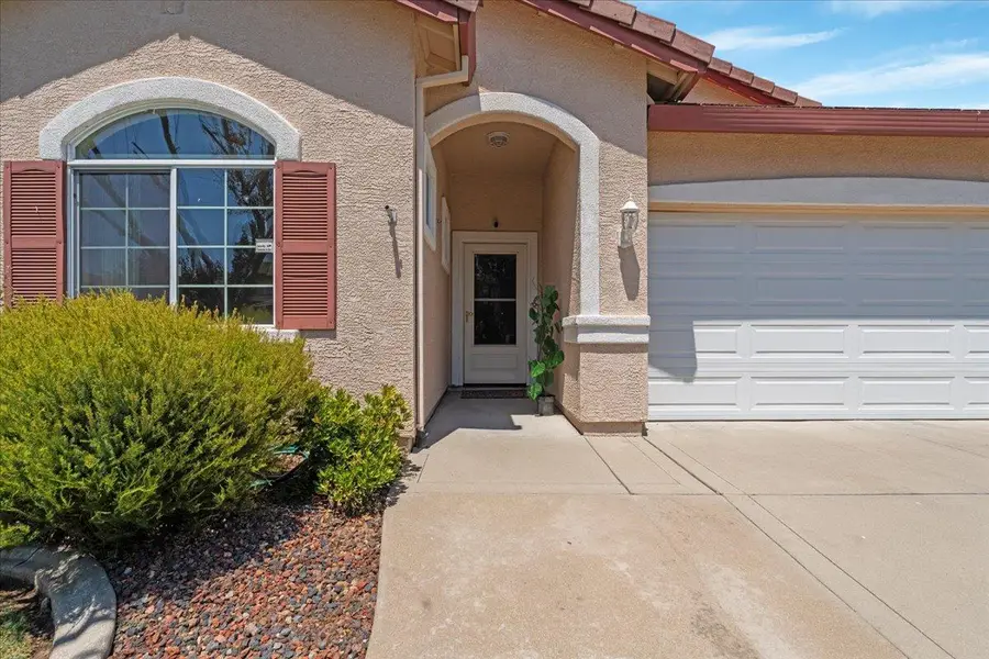 256 Warm Springs Drive, Roseville, CA 95678 - Image #2