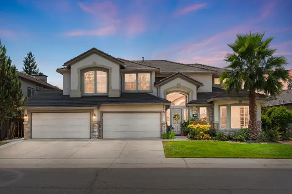 230 Hawkcrest Circle, Sacramento, CA 95835