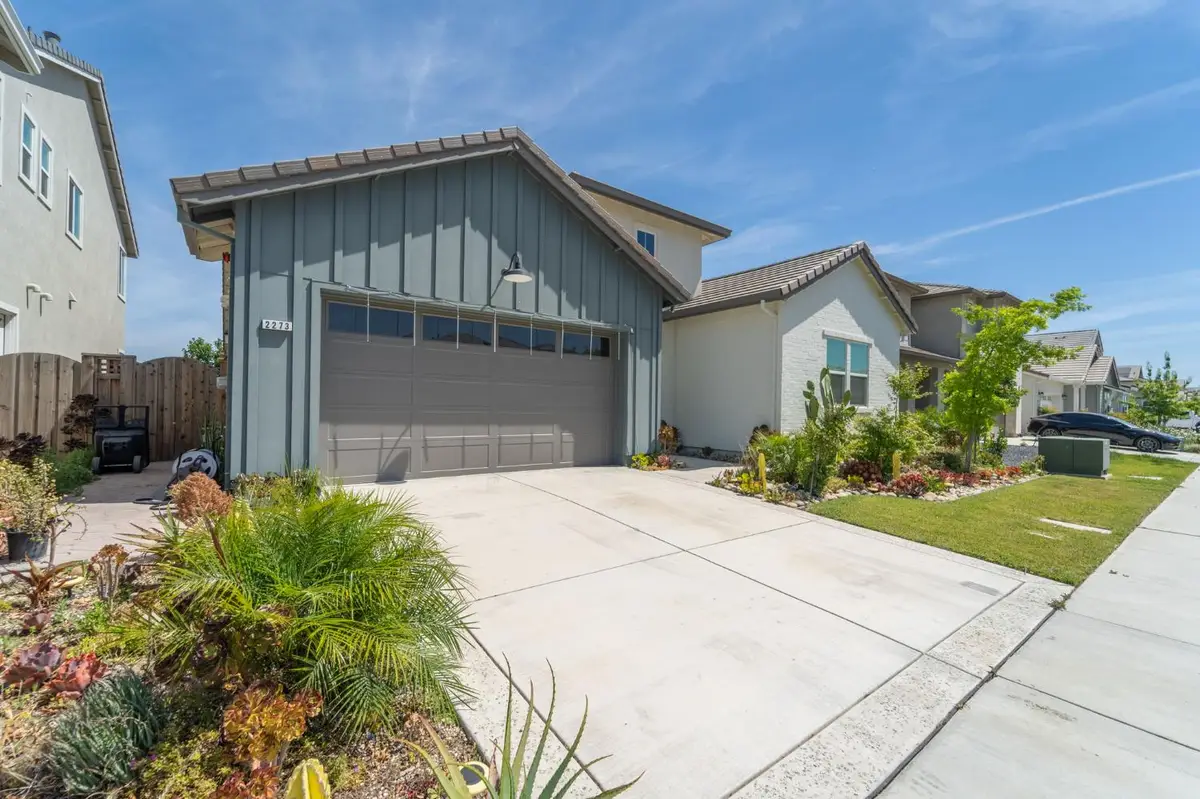 2273 Blue Heron Drive, Lathrop, CA 95330 - Image #1
