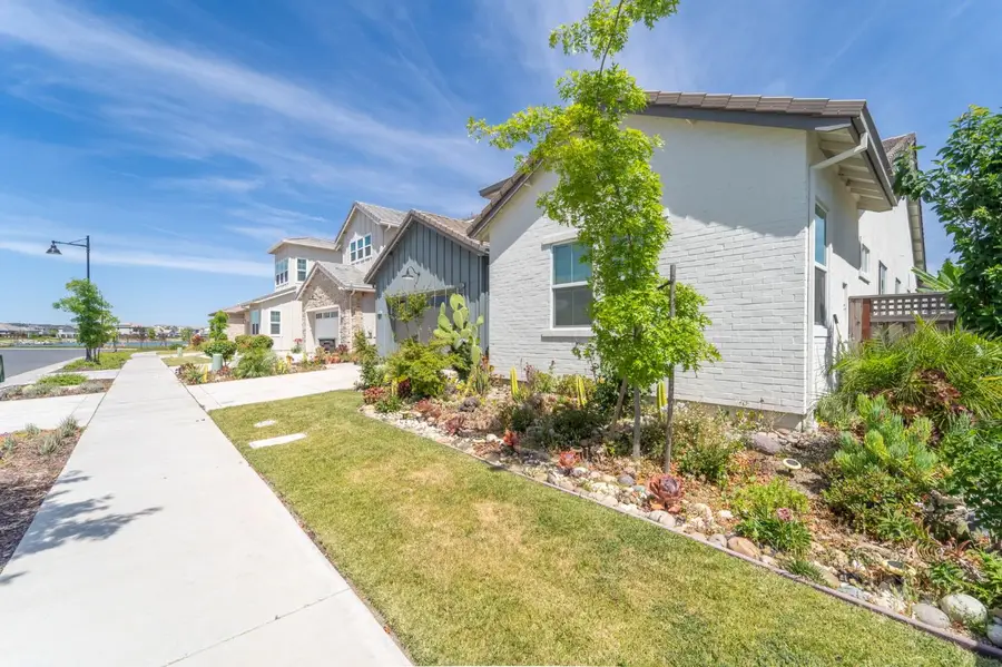 2273 Blue Heron Drive, Lathrop, CA 95330 - Image #3