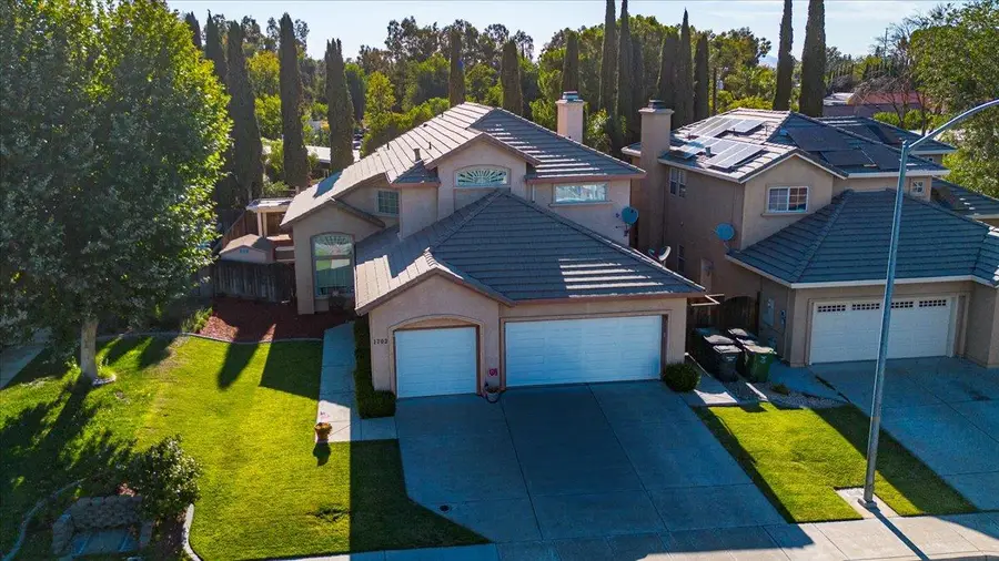 1703 Egret Drive, Tracy, CA 95376 - Image #2