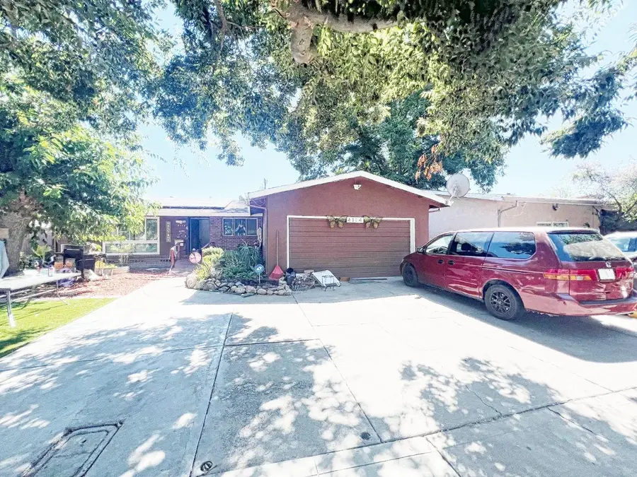 4114 Crown Avenue, Stockton, CA 95207 - Image #2