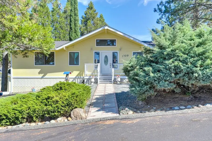 1709 Deadwood Court, Cool, CA 95614 - Image #2