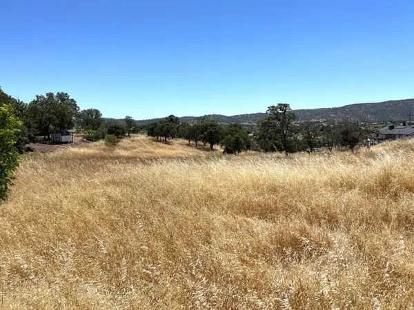 2820 Arrowhead Street, Copperopolis, CA 95228