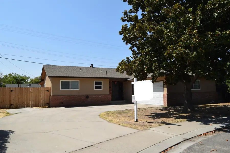 407 Los Cedros Way, Modesto, CA 95351 - Image #3
