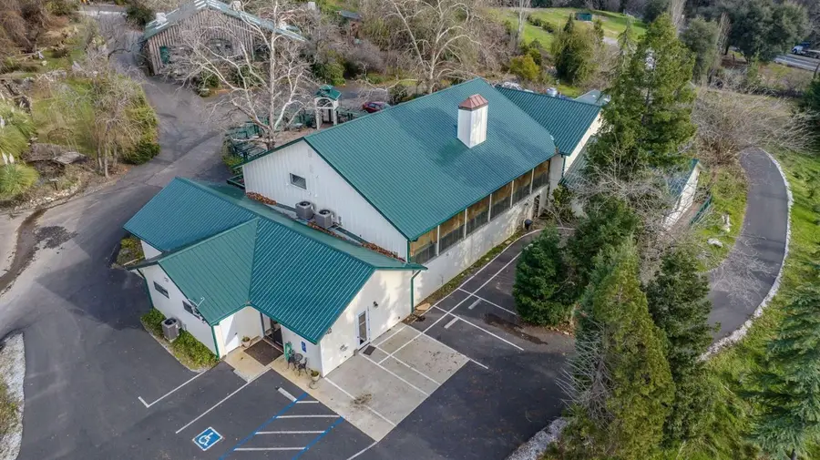 21645 Parrotts Ferry Rd, Columbia, CA 95310 - Image #2