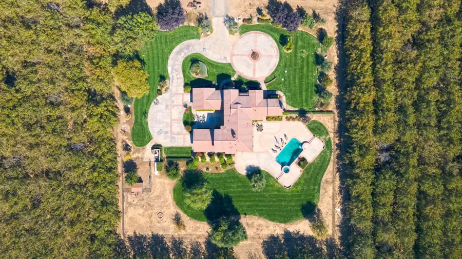 618 Elfers Rd, Patterson, CA 95363 - #3