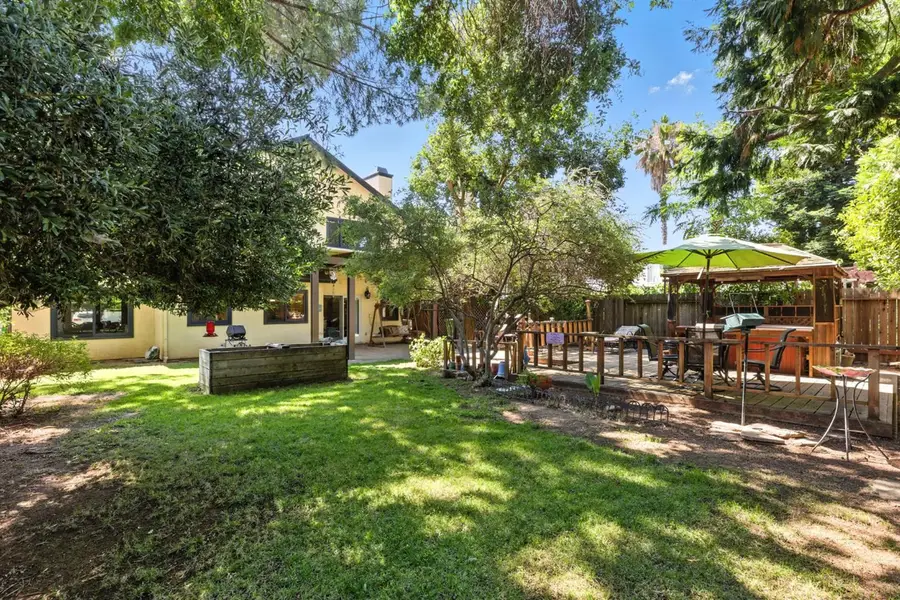 9481 Bowmont Way, Elk Grove, CA 95758 - Image #3