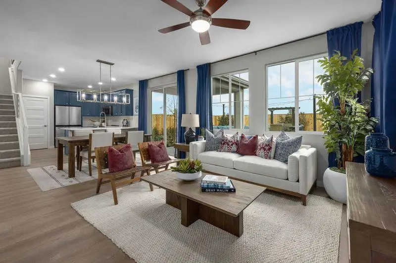 10346 S Solvita Way, Elk Grove, CA 95757 - Image #3