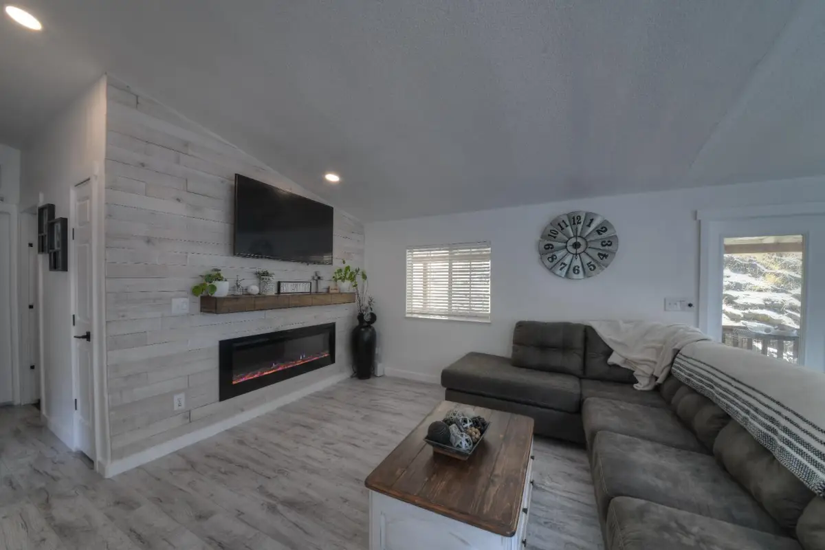 17045 Table Mountain, Jamestown, CA 95327 - Image #1