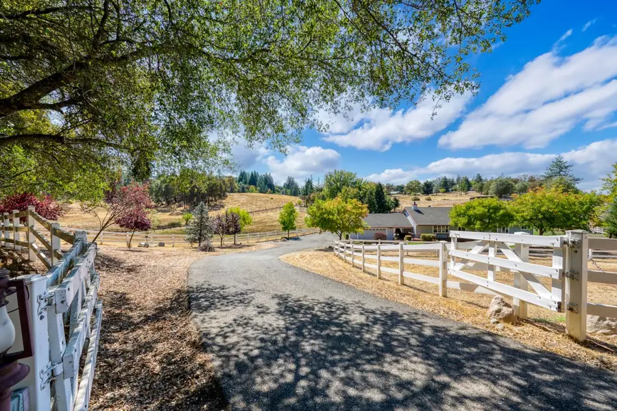 2440 Otter Trail, Cool, CA 95614 - Image #3