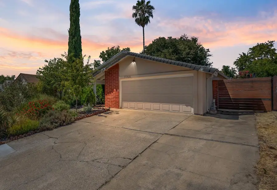 7156 Woodmore Oaks Drive, Citrus Heights, CA 95610 - #2